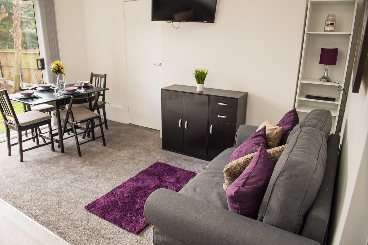Moseley Mews Village Suites - Purple Birmingham Exterior foto