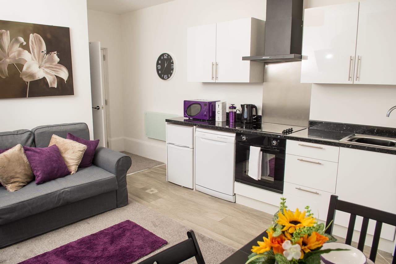 Moseley Mews Village Suites - Purple Birmingham Exterior foto